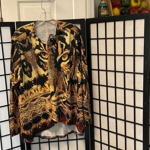 Bold Tiger Print Long Sleeve shrug